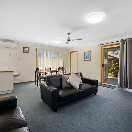 Dolphin Sands Holiday Cabins Coffs Harbour Exteriör bild