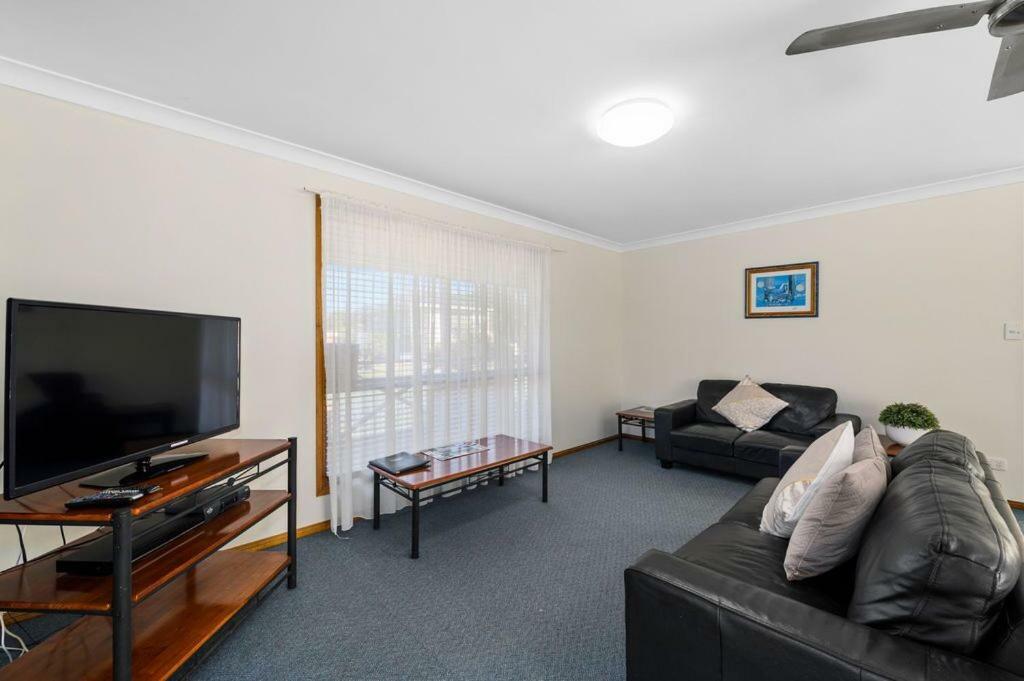 Dolphin Sands Holiday Cabins Coffs Harbour Exteriör bild